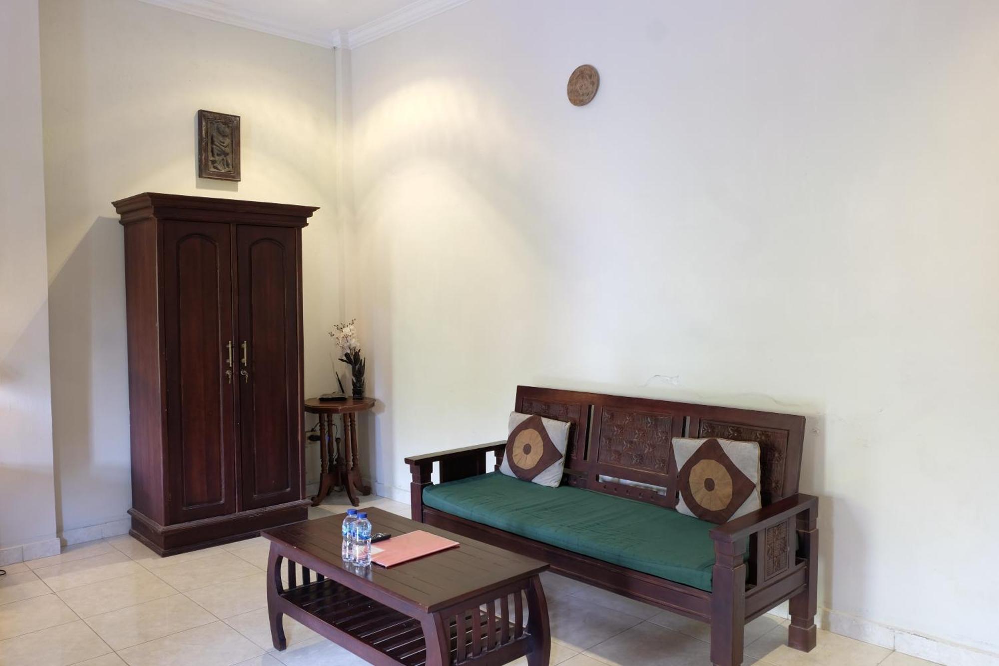 Suastika Guest House Ubud Exterior photo